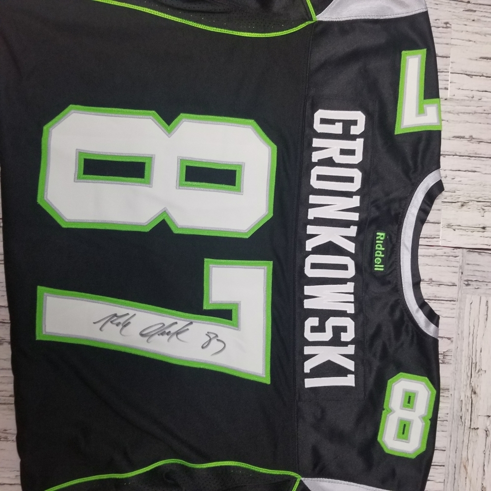 Autographed Rob Gronkowski 87 Jersey Rare Monster Energy New England Patriots XL - Picture 10 of 16